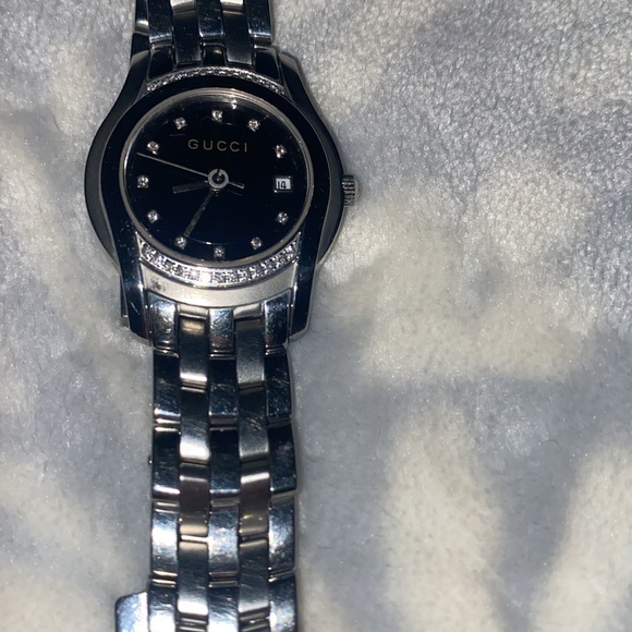 Beautiful Gucci watch - Picture 9 of 9